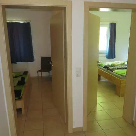 Feriehus Ferienhaus Anne Rieden (Mayen-Koblenz)